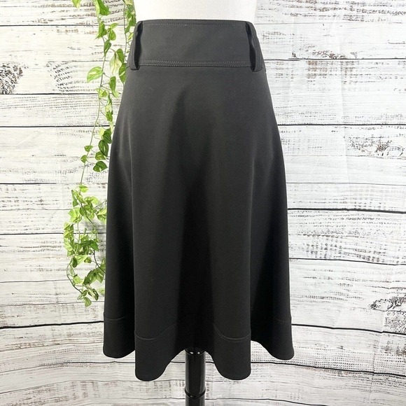 Sharagano Skirt size 12 Classic Black Below Knee Swing Modest Stretch Career - Picture 1 of 11